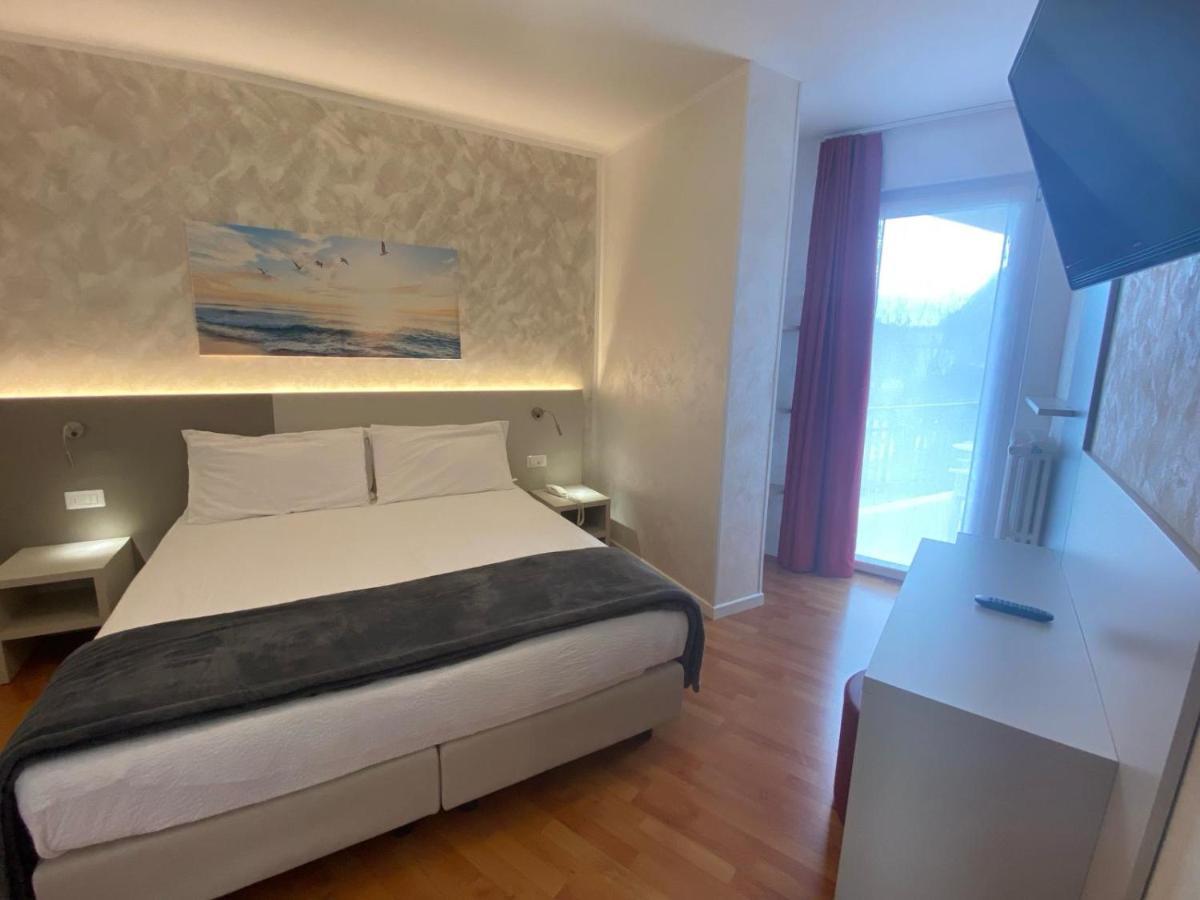 Hotel Angelini 토르볼레 외부 사진