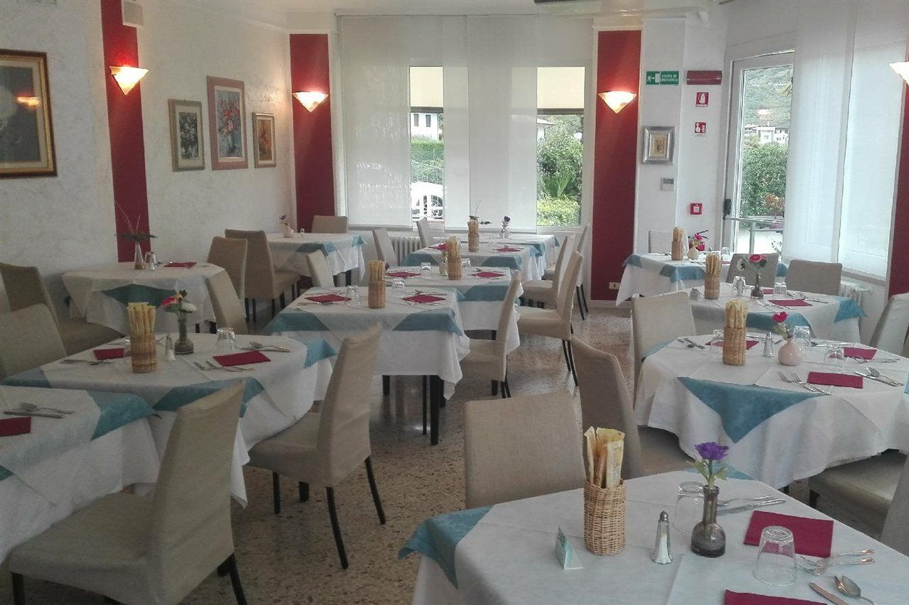 Hotel Angelini 토르볼레 외부 사진