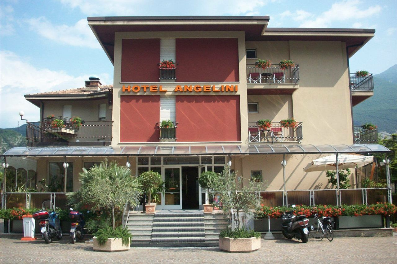 Hotel Angelini 토르볼레 외부 사진